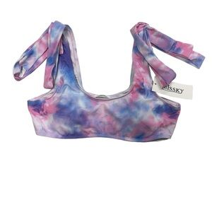 Missky size large tie-dye women’s bathing suit top. NWT, in perfect condition!